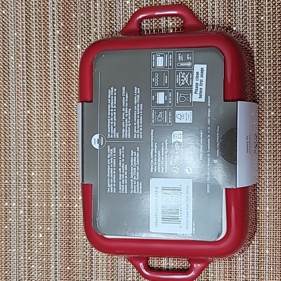 Staub Stoneware Baking Dish 1.25qt, Red, NWT - Picture 2 of 7